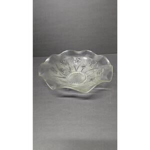 Iris and Herringbone Clear Jeanette Glass Serving Bowl Starburst Wavy Rim Dish